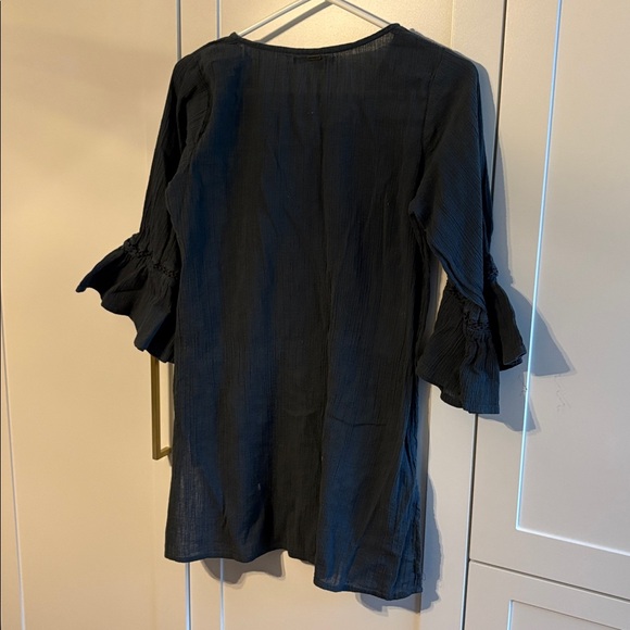 O’Neill lace up bell sleeve top - Picture 6 of 8